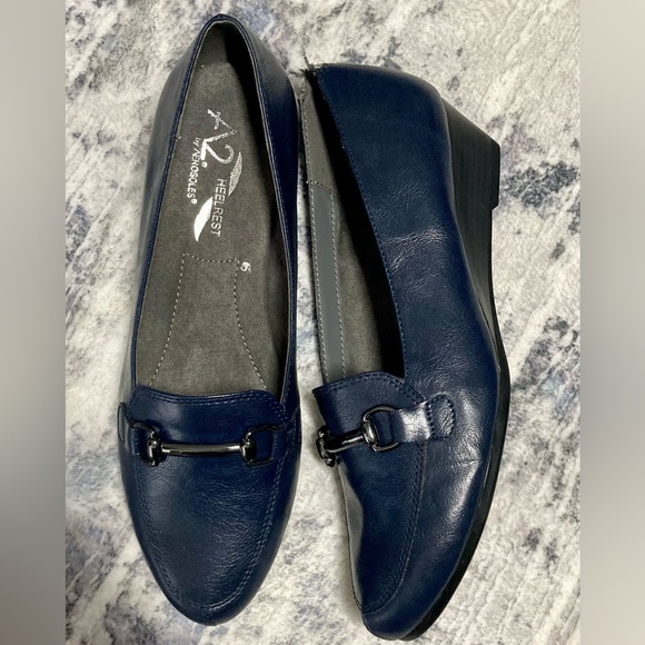 Aerosoles Softee Color:Blue Size: 7.5 - Picture 3 of 13